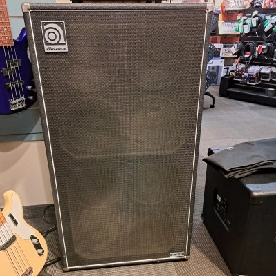 Ampeg - SVT-810E